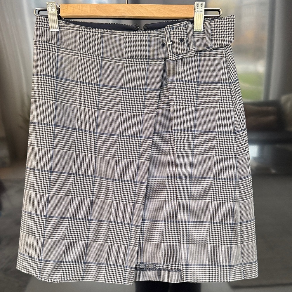 Club Monaco Black and White Plaid A-Line Skirt
